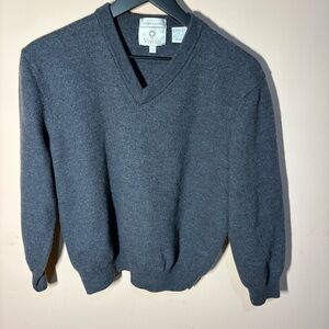 Patrick James Viyella Men’s L 100% Merino Wool Sweater Charcoal Gray V Neck